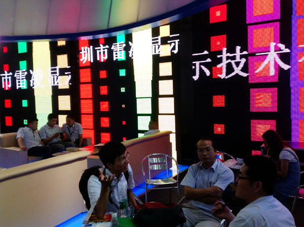 2016年杭州G20峰会-雷凌显示四代压铸P3.9 LED租赁屏 